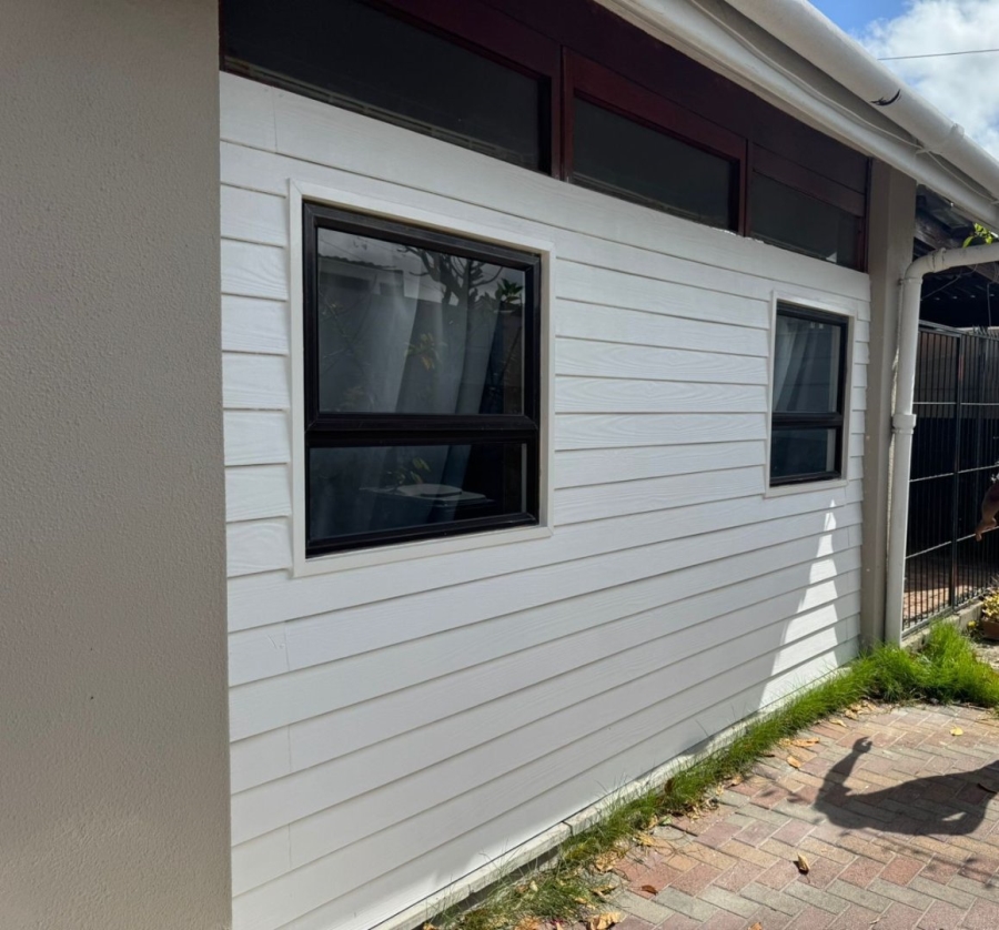 3 Bedroom Property for Sale in Erica Township Western Cape